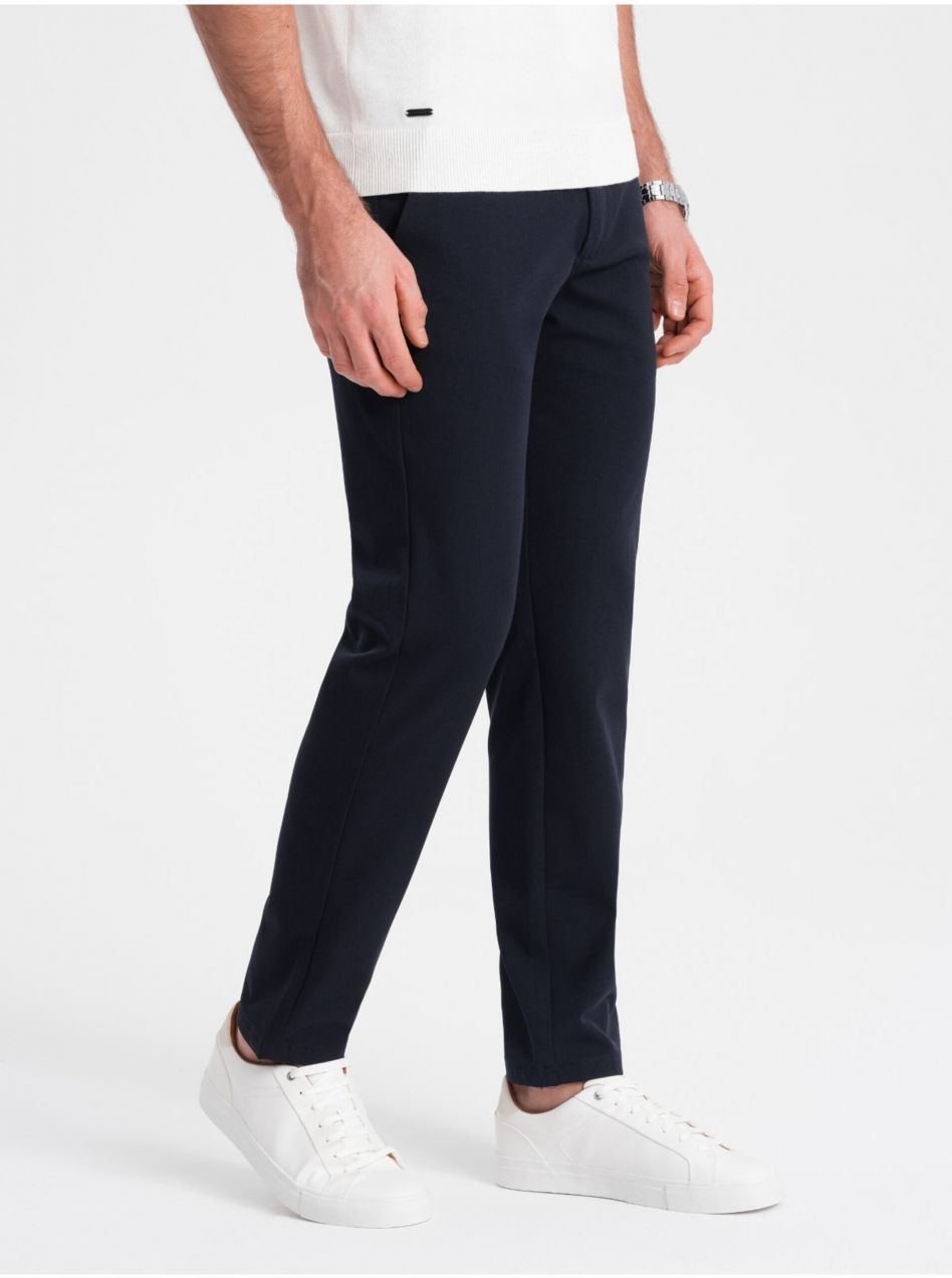 Tmavomodré pánske chino nohavice Ombre Clothing