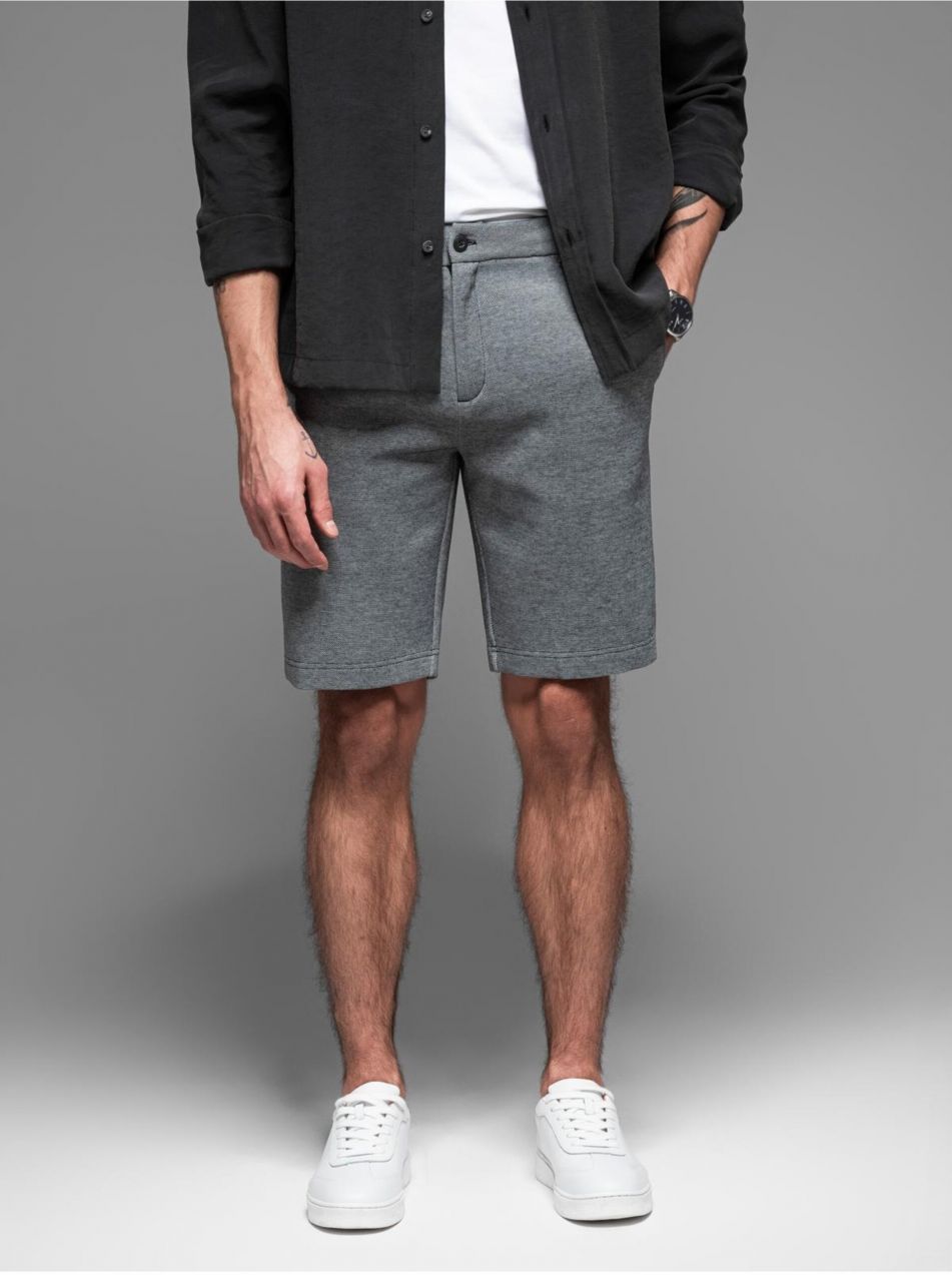 Pánske bavlnené teplákové šortky BASIC šedé Ombre Clothing