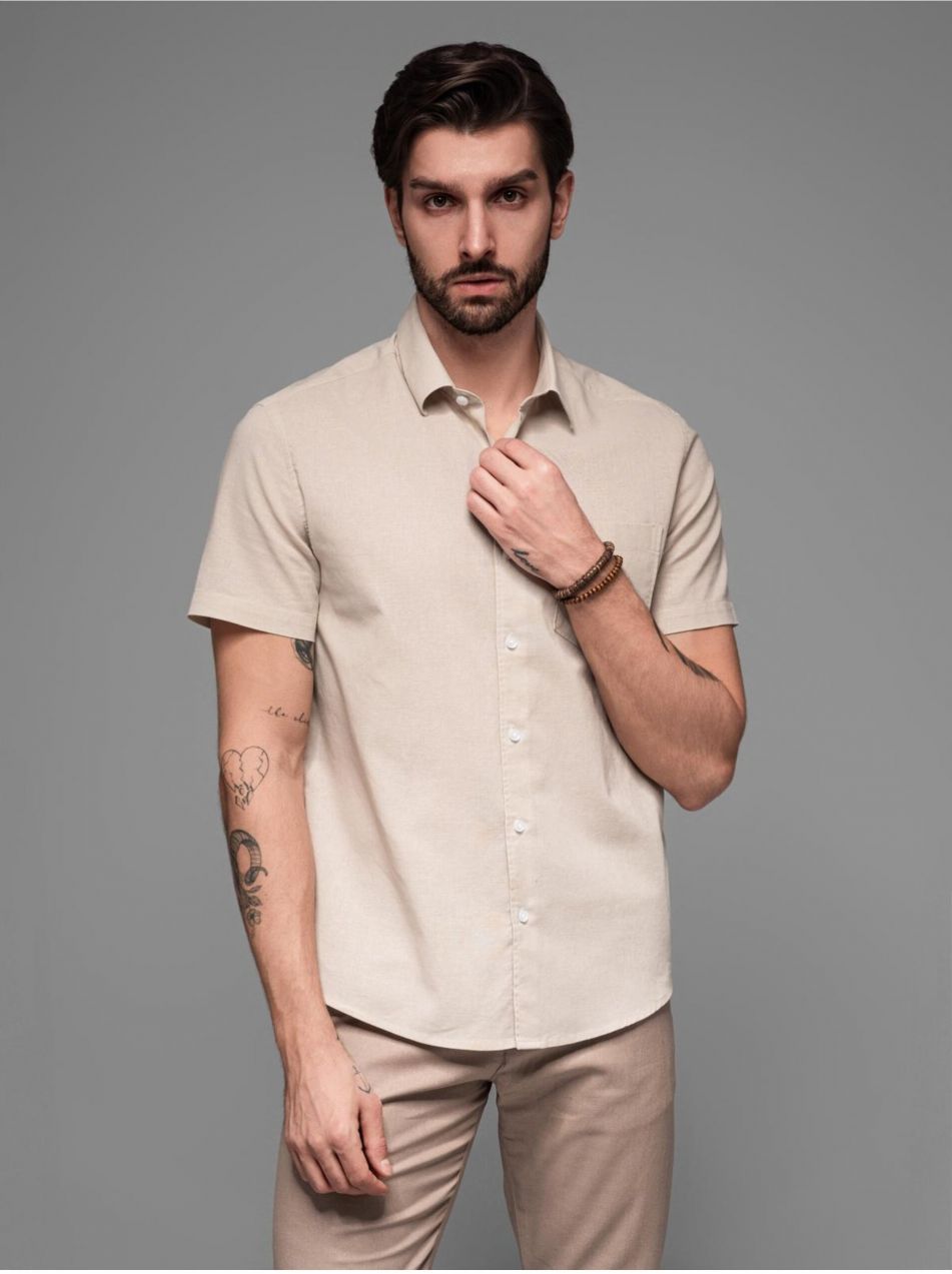 Pánska košeľa s krátkym rukávom a kubánskym golierom béžová Ombre Clothing