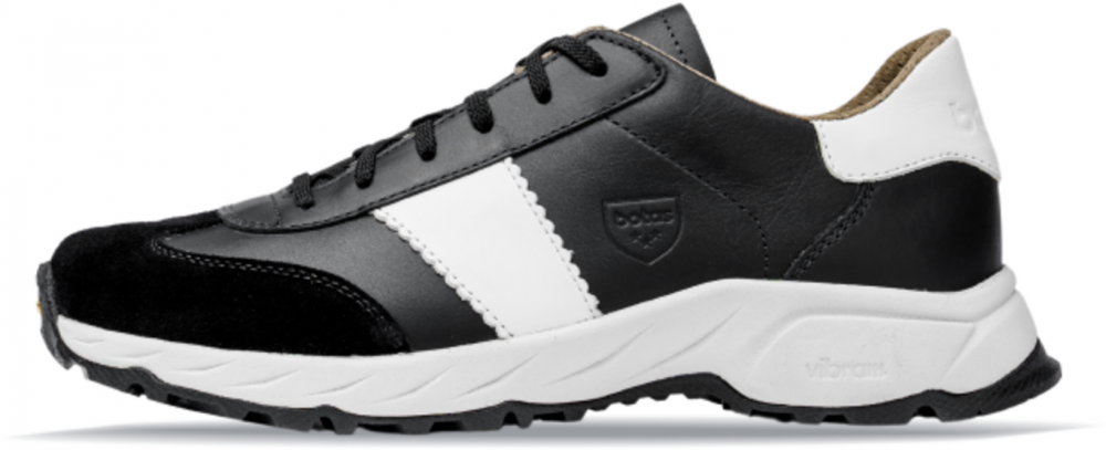Botas Nordic Black- Pánske kožené outdoorové tenisky / botasky čierno-biele česká výroba zo Zlína