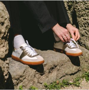Botas Iconic All Stars 62 - Pánske kožené tenisky / botasky bielo-zlaté česká výroba zo Zlína