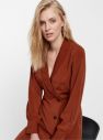 Hnedé šaty s dlhým rukávom a prekladaným výstrihom VERO MODA Pearl galéria