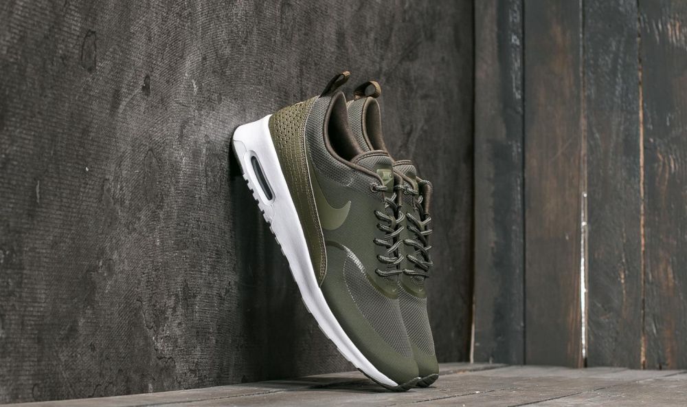 nike air max thea cargo khaki