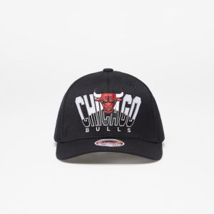 Šiltovka Mitchell & Ness NBA Retrodome Classic Red Chicago Bulls Black Universal