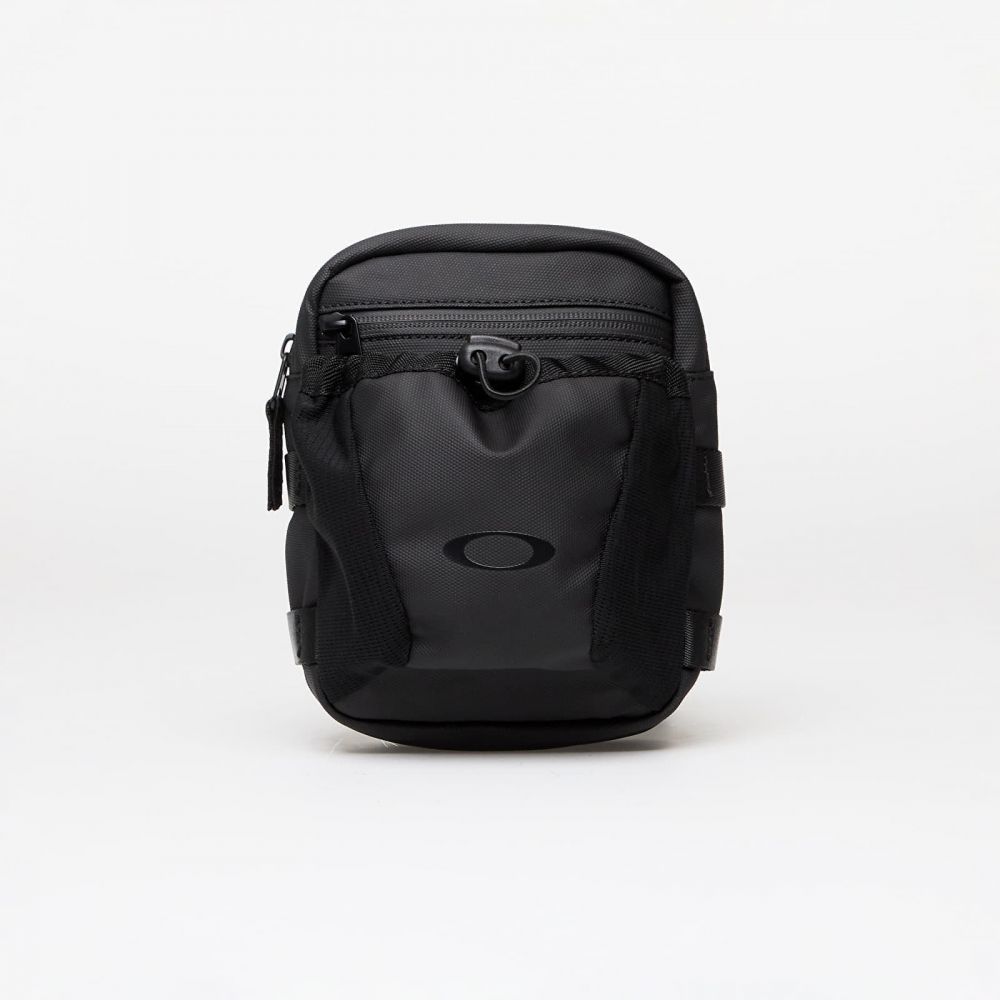 Oakley Rover Crossbody Blackout 2,5 l