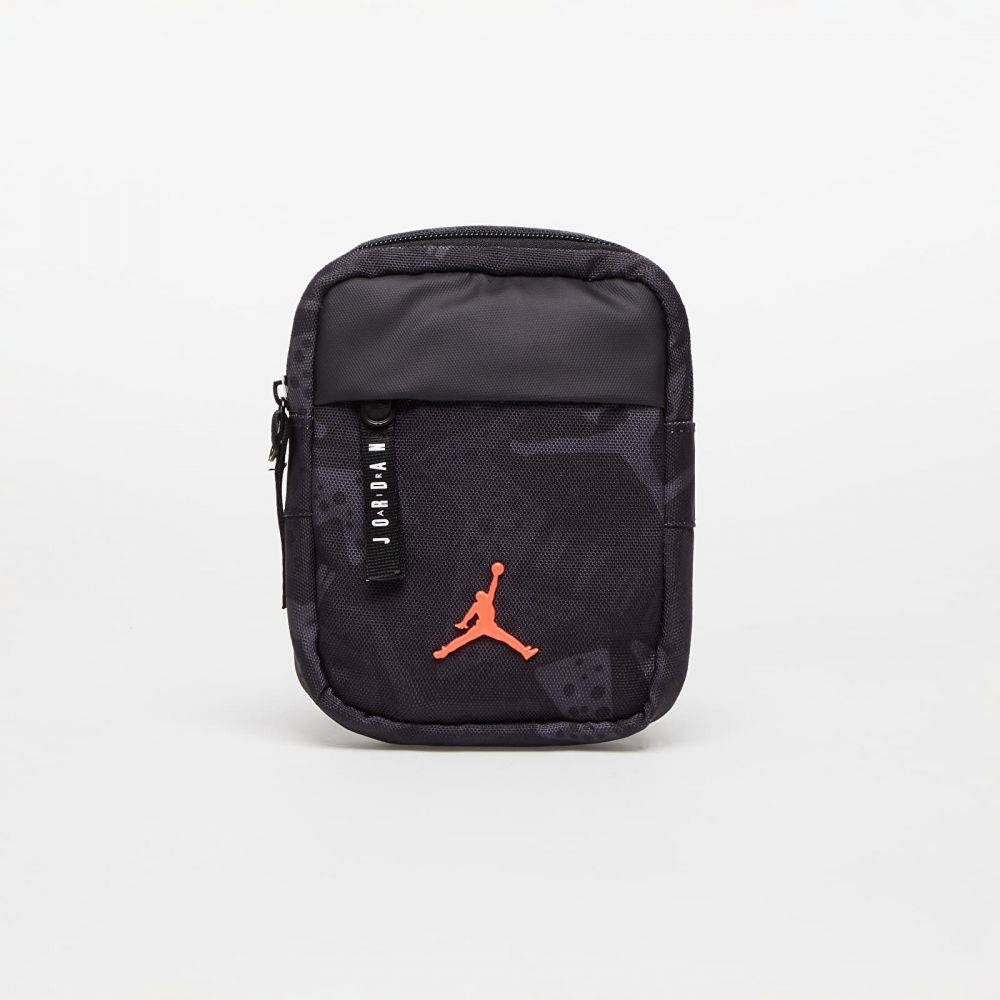 Jordan Airborne Hip Bag Black/ Infrared 0,5l
