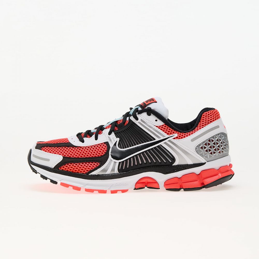 Tenisky Nike Zoom Vomero 5 Se Bright Crimson/ Black-Glacier Ice EUR 38.5