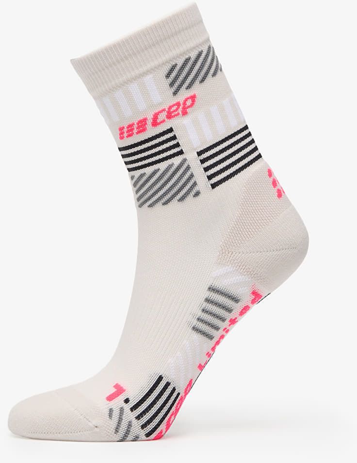 CEP The Run Limited Edition Compression Mid Cut Socks Cream/ Neon Pink M