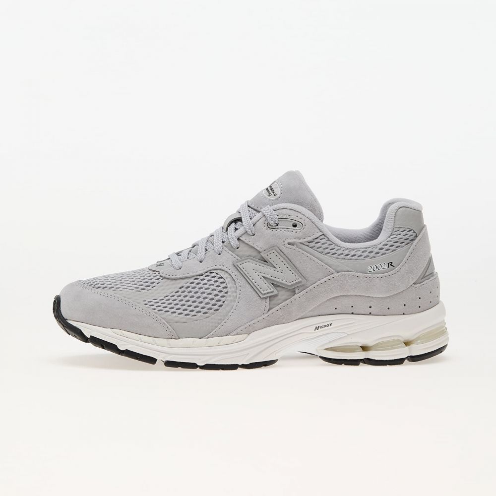 Tenisky New Balance 2002R Grey EUR 37