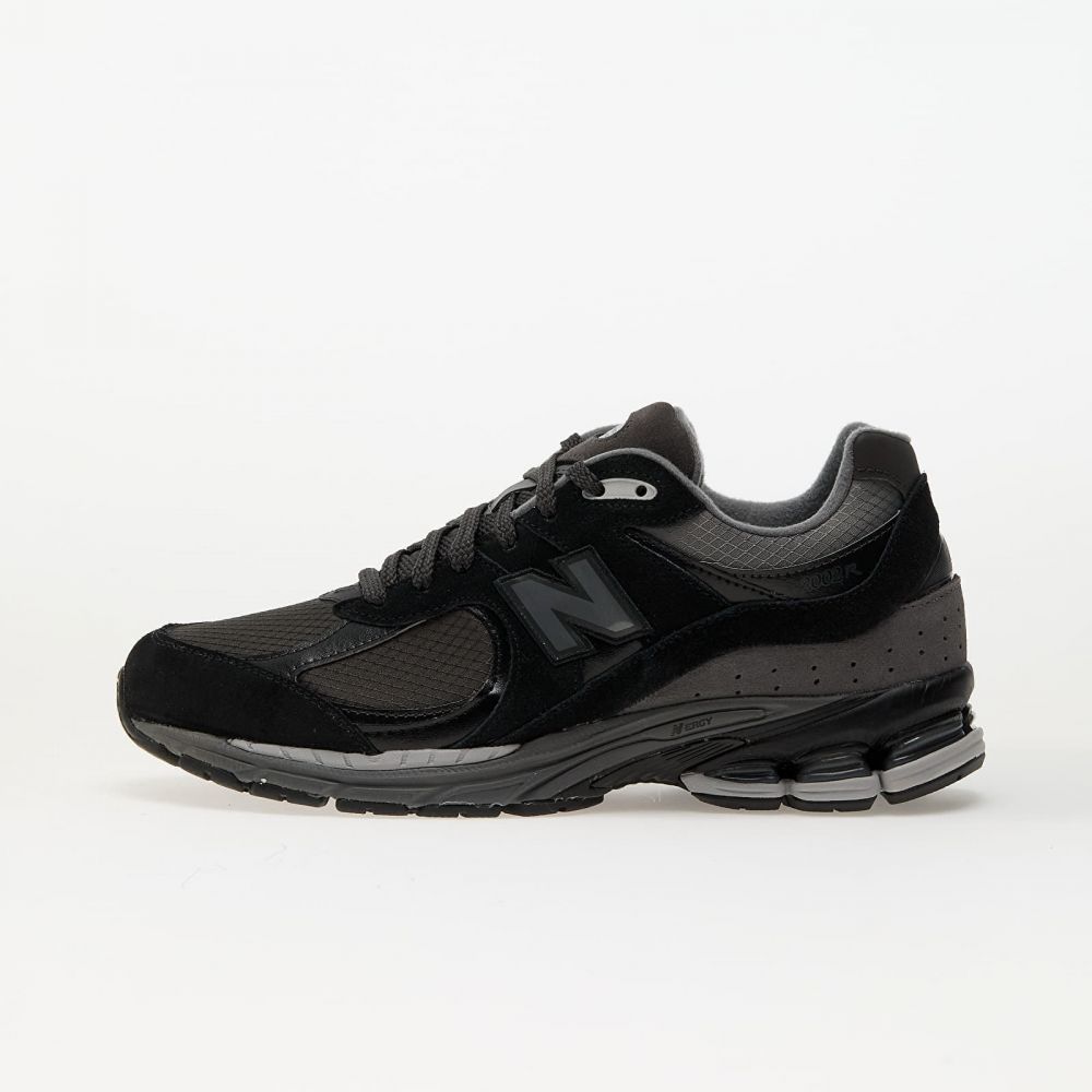 Tenisky New Balance 2002R Black/ Grey EUR 42.5