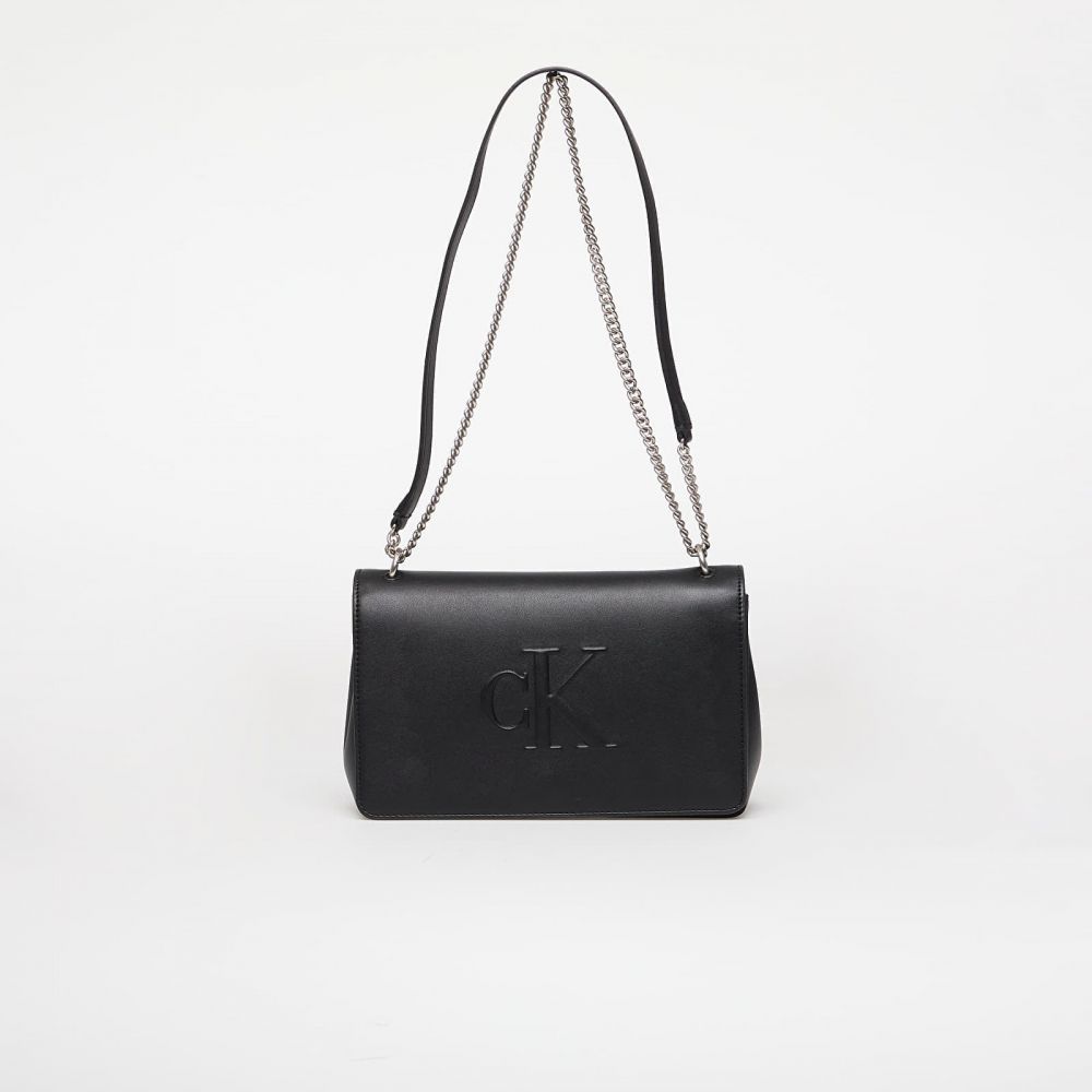 Taška Calvin Klein Jeans Sculpted Ew Flap Bag Black Universal