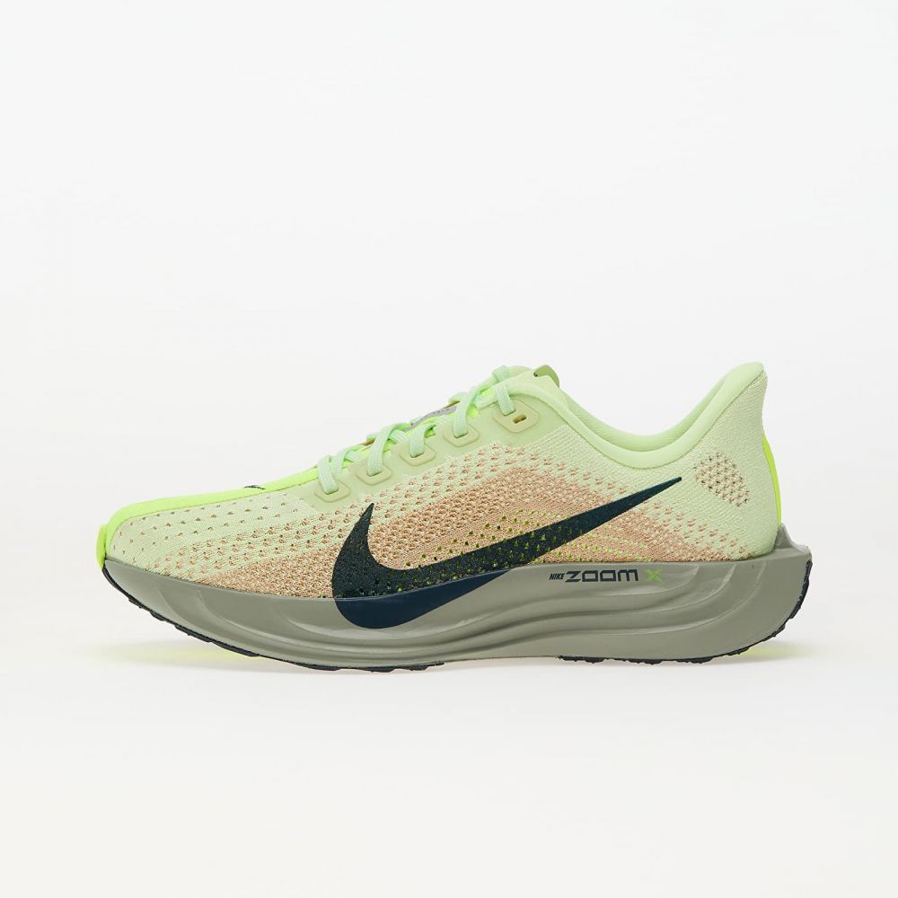 Tenisky Nike W Pegasus Plus Barely Volt/ Armory Navy-Sesame-Jade Horizon-Armory Navy-Volt EUR 38.5