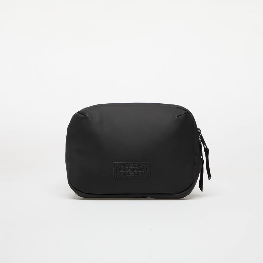 Taška EASTPAK Arjan Bag Matblack 2,5 l