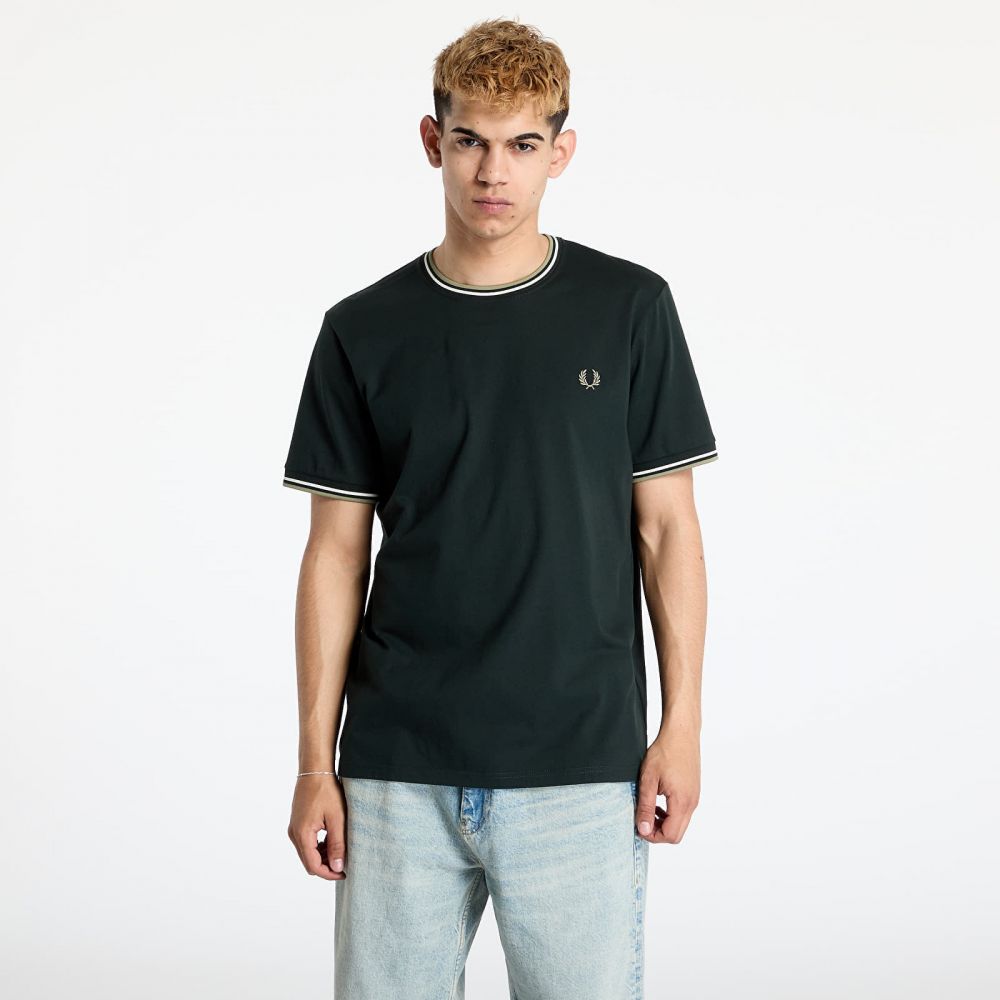 Tričko FRED PERRY Twin Tipped T-Shirt Nghgrn/ Lecr/ Olmn M