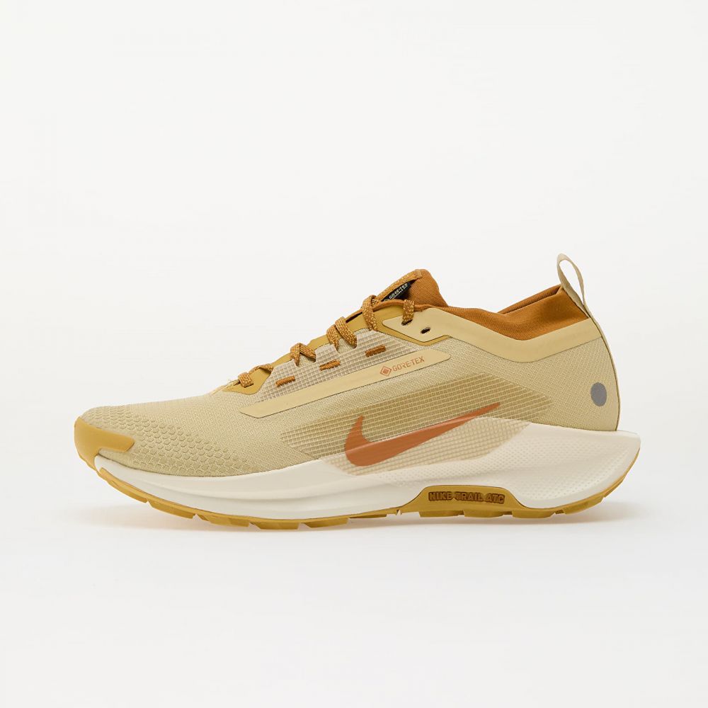 Tenisky Nike Reactx Pegasus Trail 5 Gtx Sp Team Gold/ Desert Ochre-Wheat Gold-Pale Ivory EUR 44