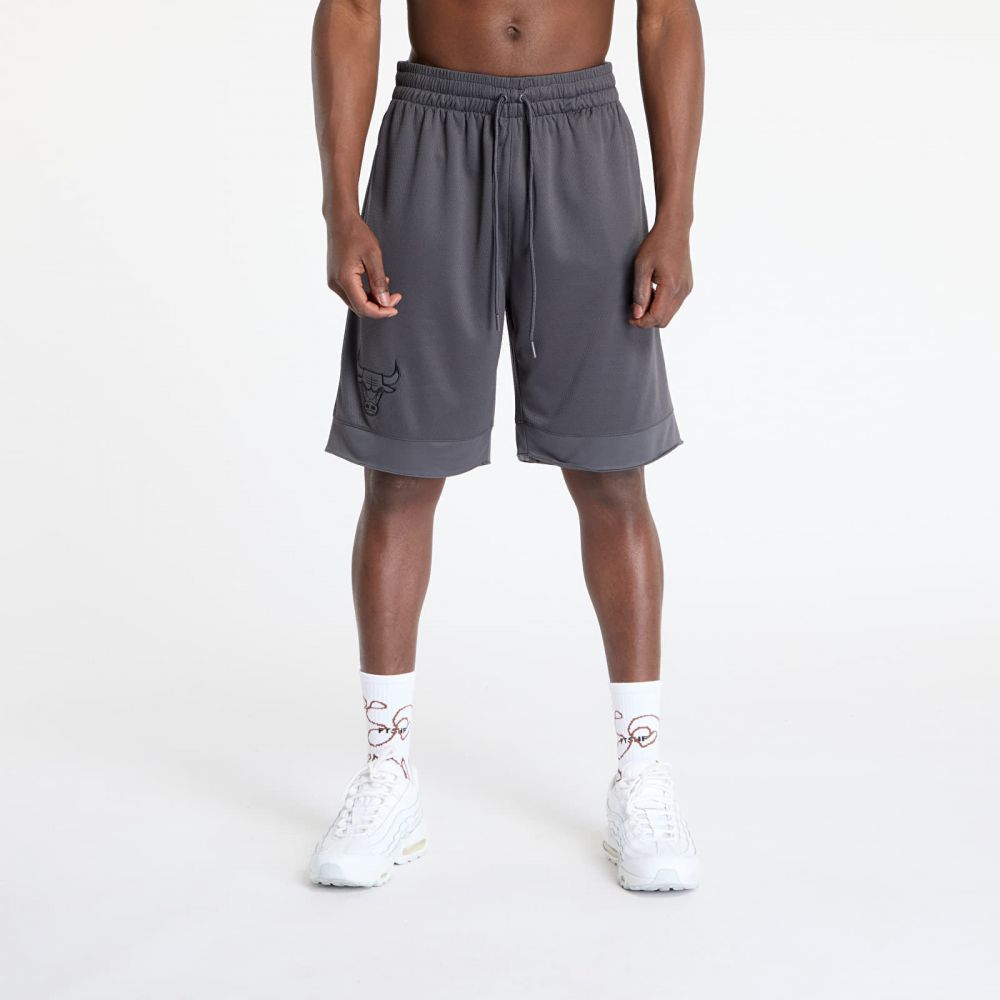 New Era Chicago Bulls NBA Tonal Mesh Short Graphite/ Dark Graphite S