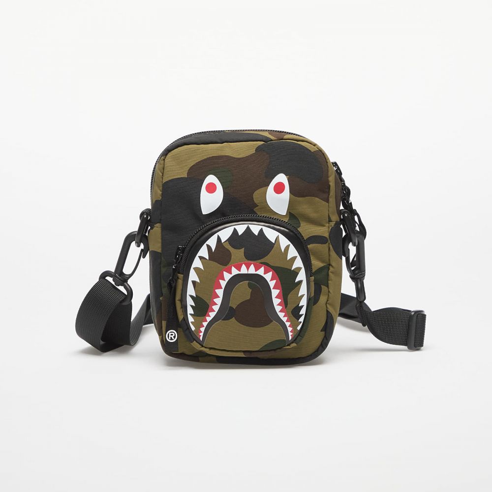 A BATHING APE 1St Camo Shark Mini Bag Green Universal