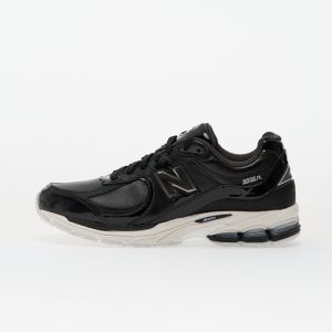 Tenisky New Balance 2002R Black/ White EUR 44