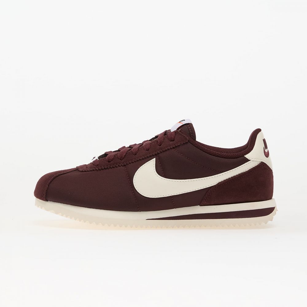 Tenisky Nike Cortez Textile Burgundy Crush/ Sail EUR 36.5
