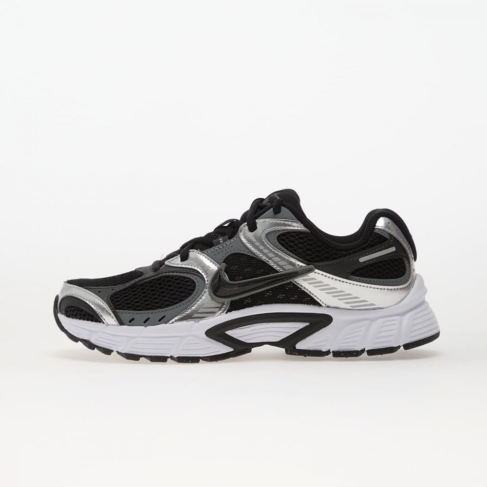 Tenisky Nike V5 Rnr Black/ Black-Anthracite-Smoke Grey EUR 42