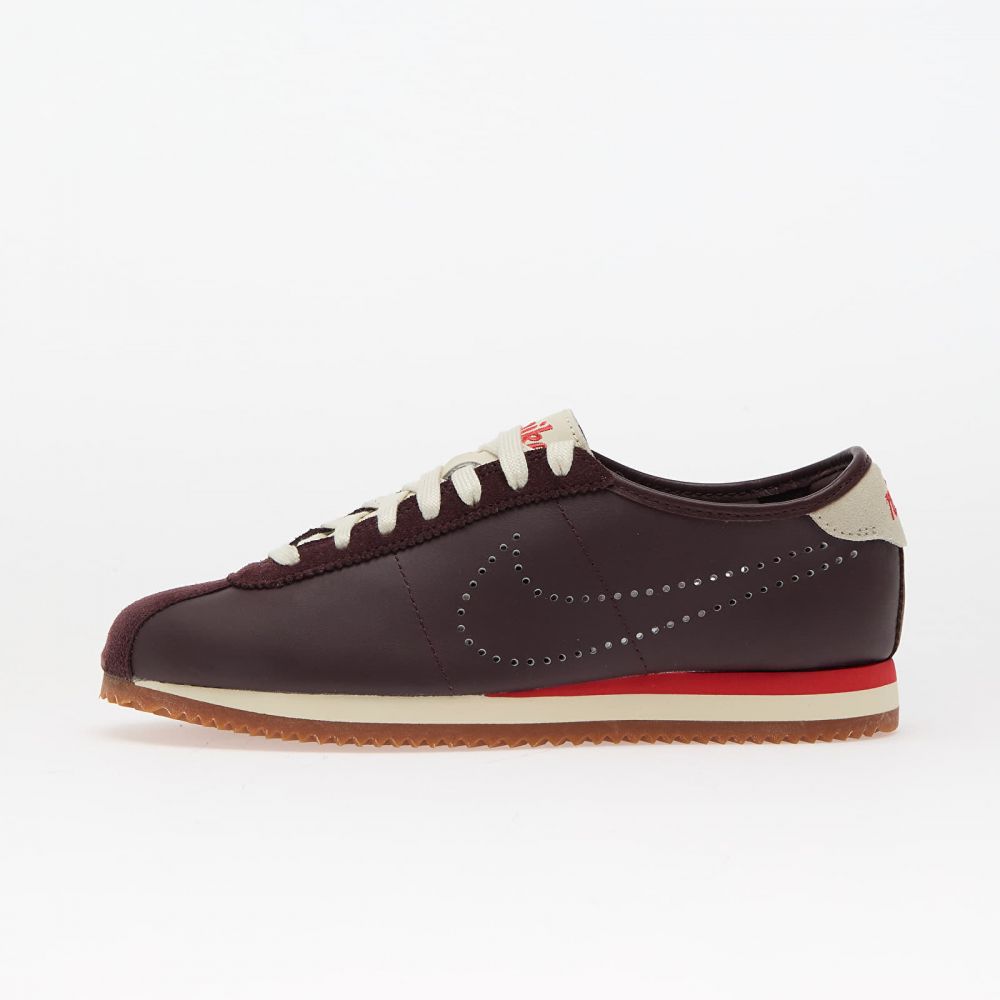 Tenisky Nike W Cortez Lt Burgundy Crush/ Lt Crimson-Coconut Milk-Gum Med Brown EUR 43