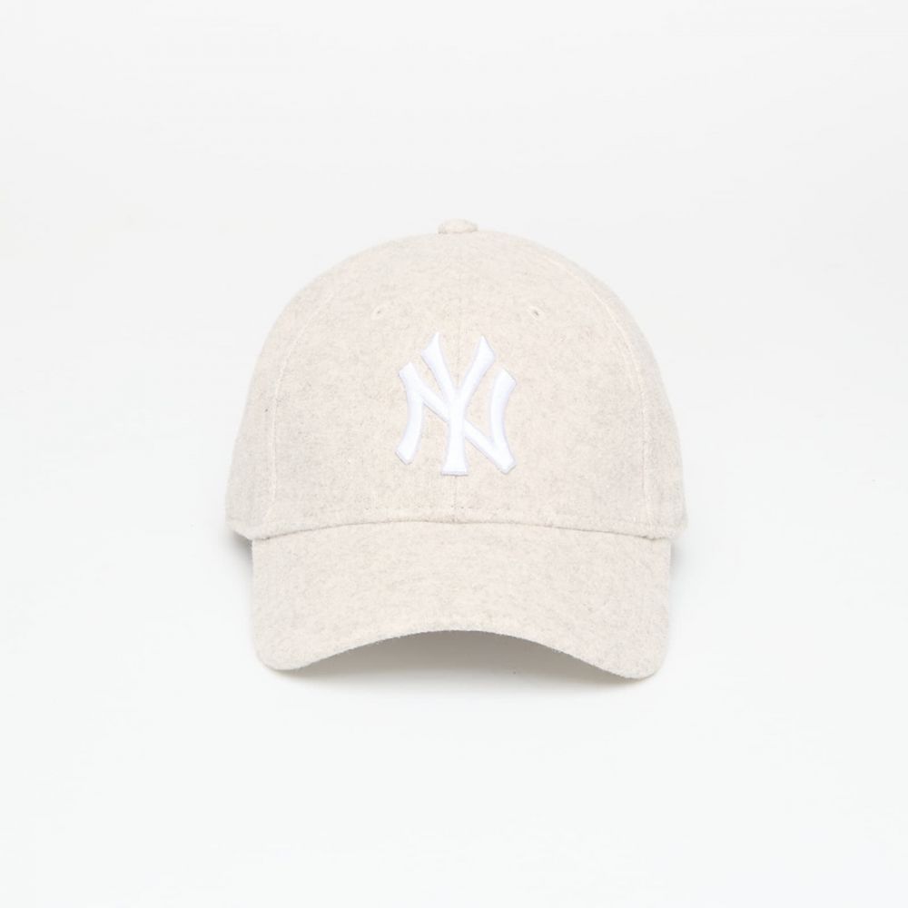 Šiltovka New Era New York Yankees MLB Melton Wool 9FORTY Adjustable Cap Cream Universal