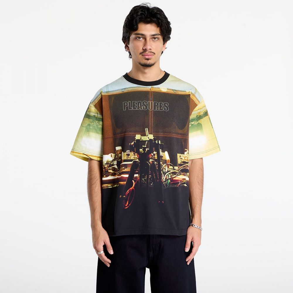 Tričko PLEASURES x Boiler Room Venue Heavyweight Shirt Multi XL