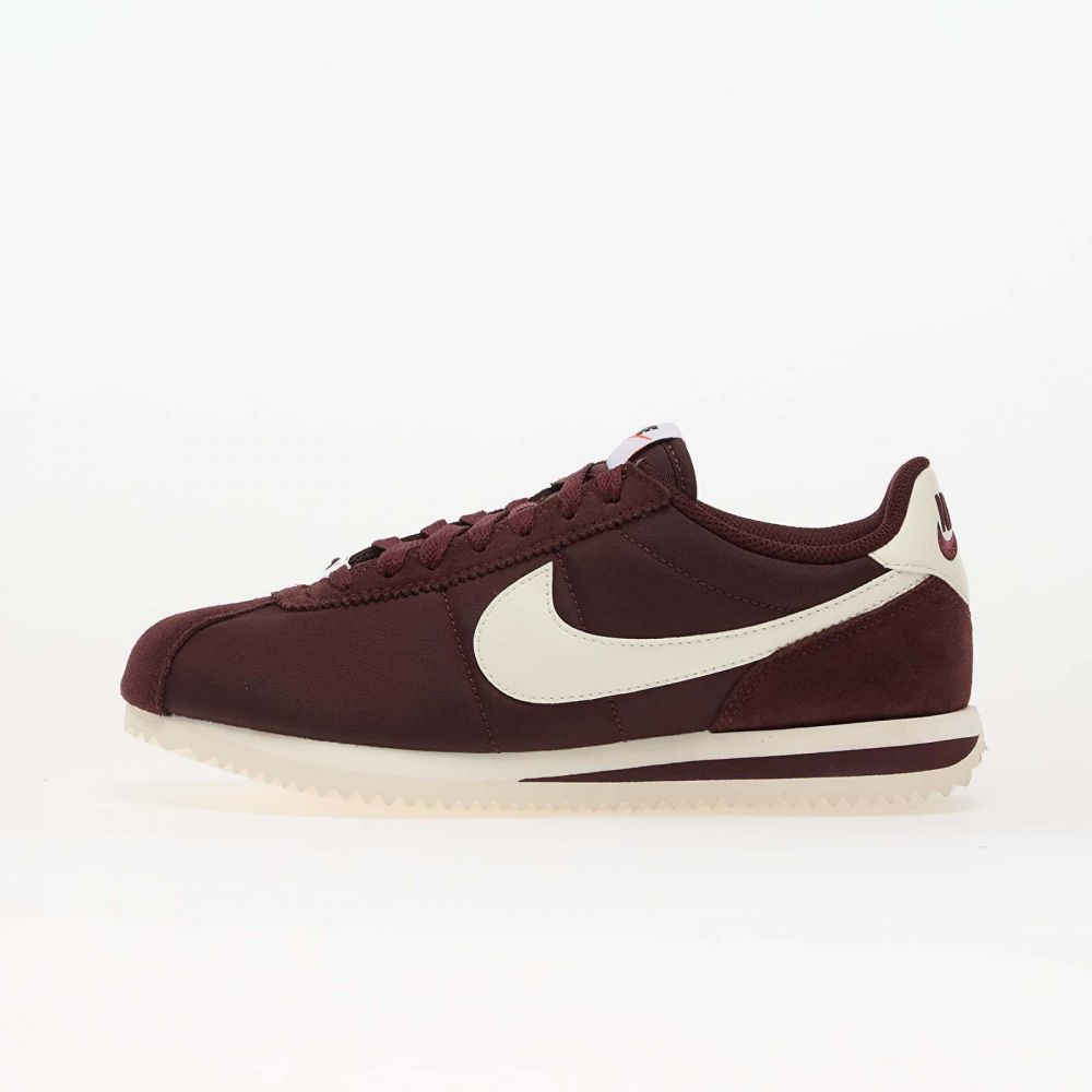 Tenisky Nike Cortez Textile Burgundy Crush/ Sail EUR 40.5