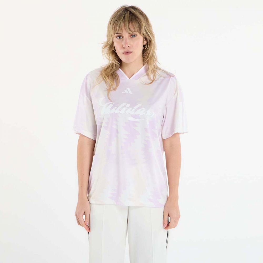 Tričko adidas W Tiro Cg Aw T Wonder White/ Off White/ Icelav/ Multco M