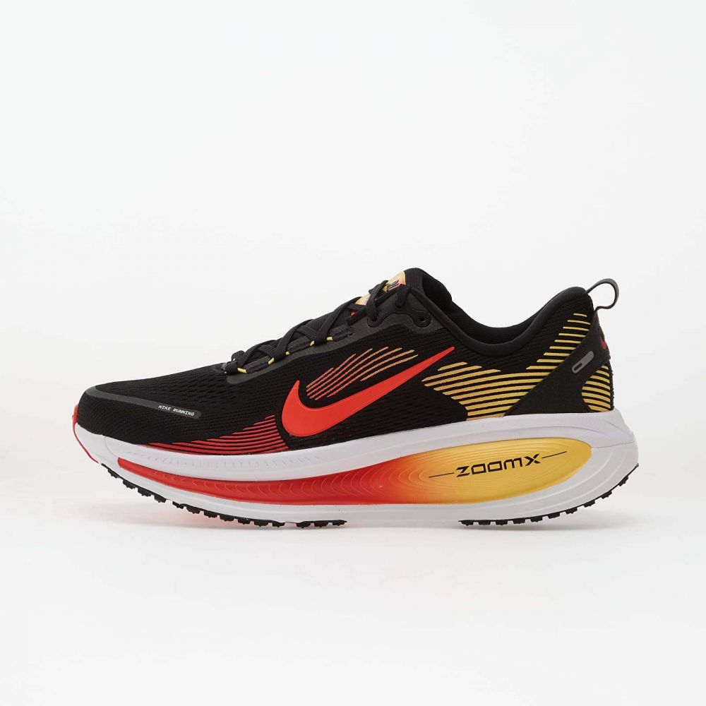Tenisky Nike Vomero 18 Black/ Bright Crimson-Lt Crimson EUR 45.5
