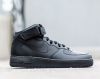 Nike Wmns Air Force 1 Mid ´07 LE Black/ Black galéria