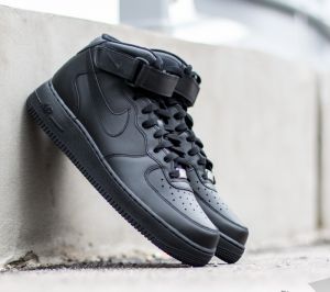 Nike Wmns Air Force 1 Mid ´07 LE Black/ Black