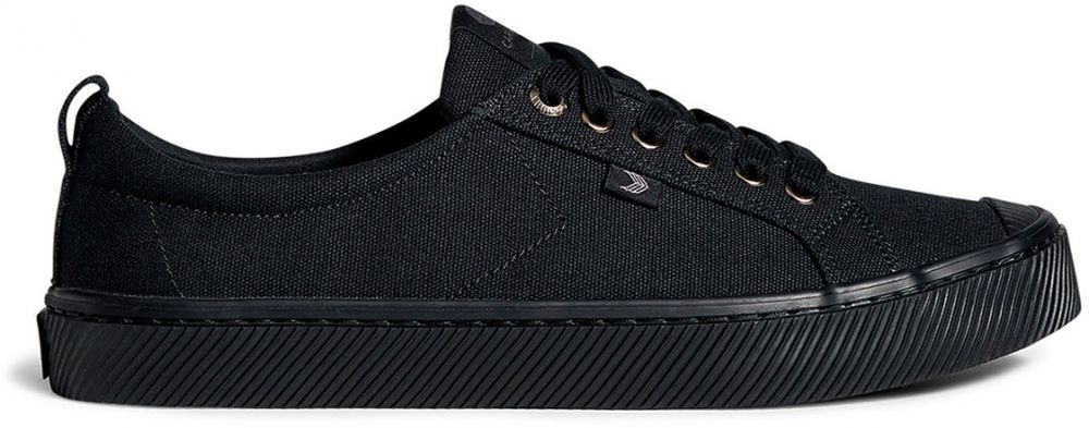 Cariuma Oca Low