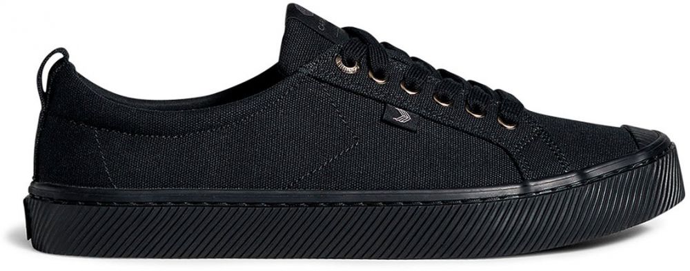 Cariuma Oca Low