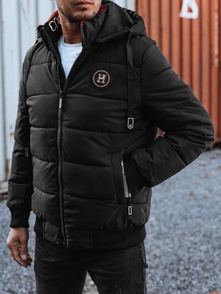Trendy zimná bunda s kapucňou v čiernom prevedení