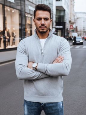 Pánsky sveter v elegantnom dizajnovom prevedení