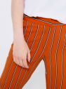 CAMAIEU oranžové skrátené pruhované nohavice galéria