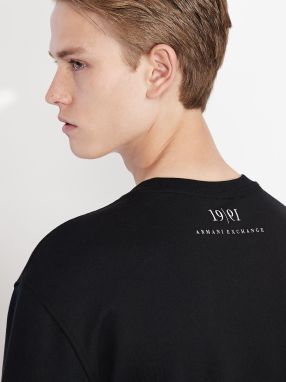 Čierna pánska mikina s potlačou Armani Exchange galéria