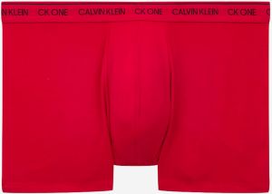 Súprava dvoch boxeriek v čiernej a červenej farbe Calvin Klein galéria