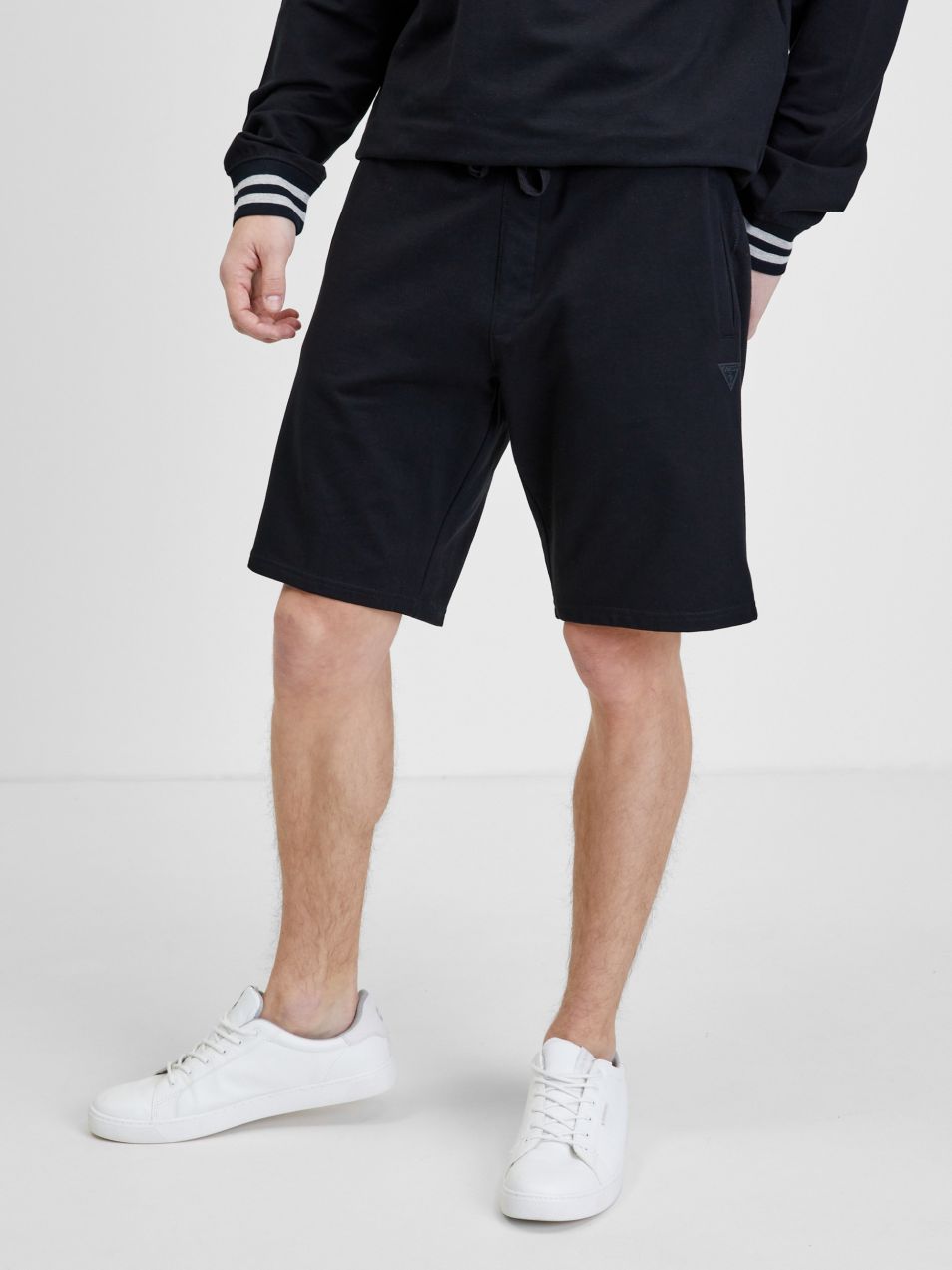 Kraťasy pre mužov Guess - čierna
