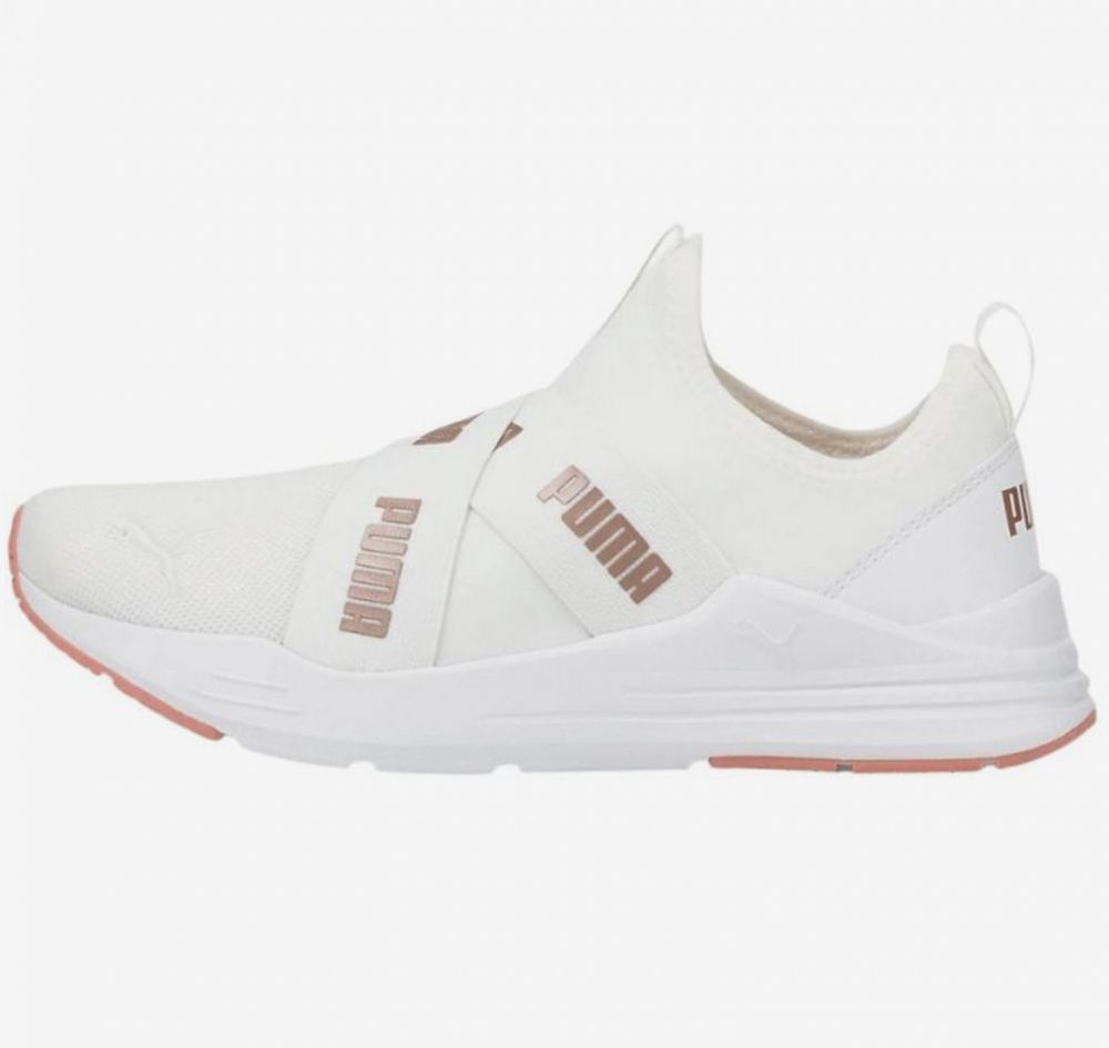 Biele dámske tenisky Puma Wired Run Slipon Slip On