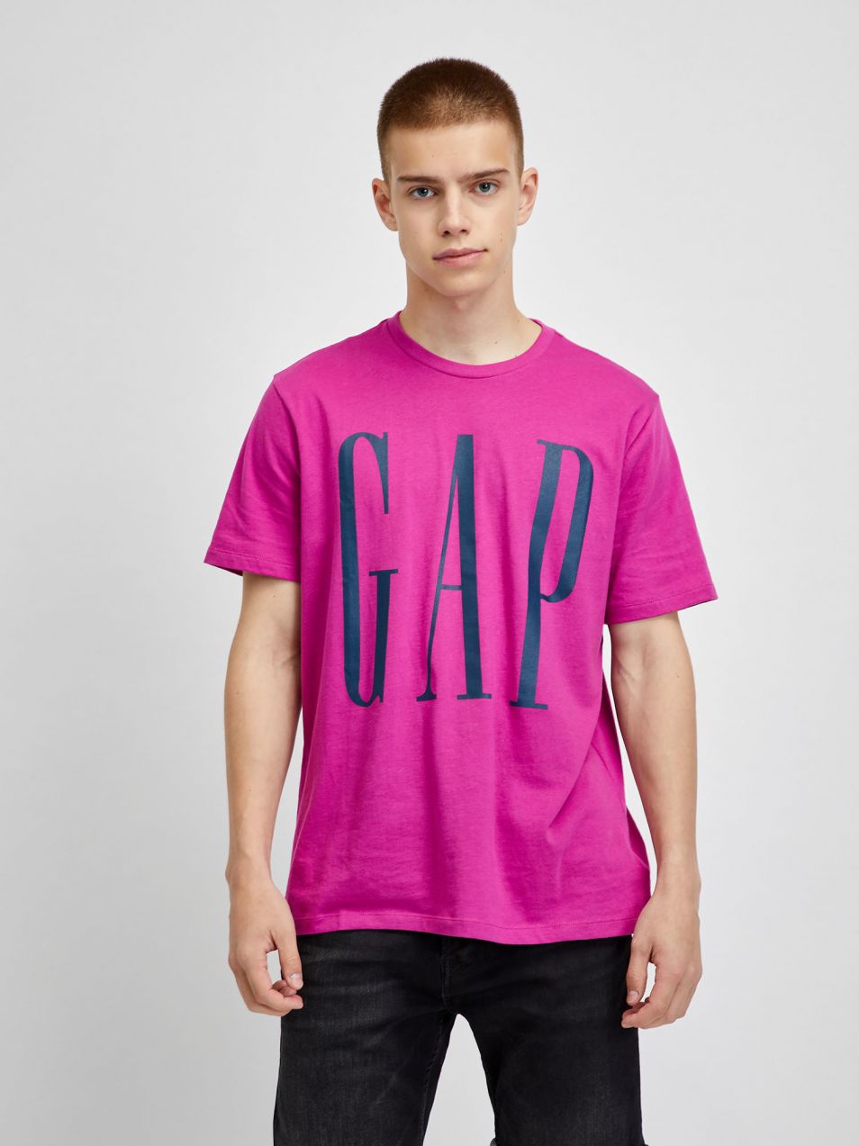 Ružové tričko s logom GAP