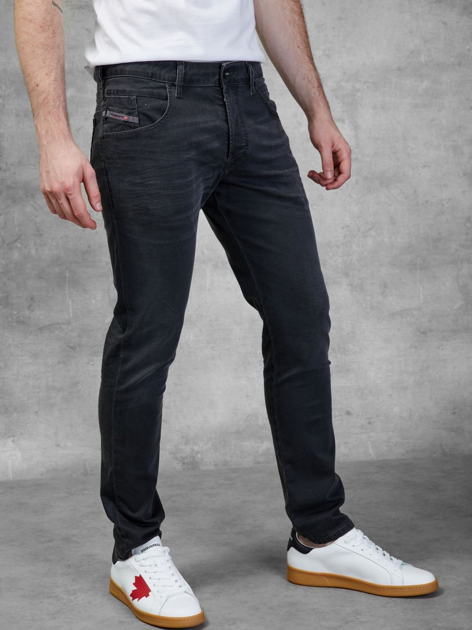 Slim fit pre mužov Diesel - tmavosivá