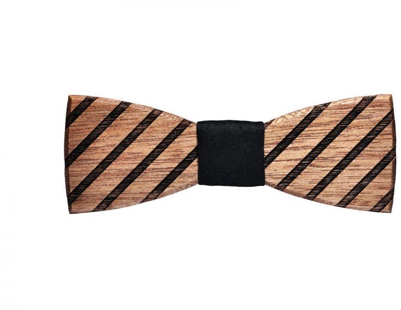 Hnedý drevený pánsky pruhovaný motýlik BeWooden Buteo