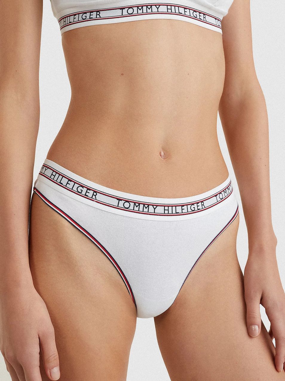 Biele dámske tanga Tommy Hilfiger
