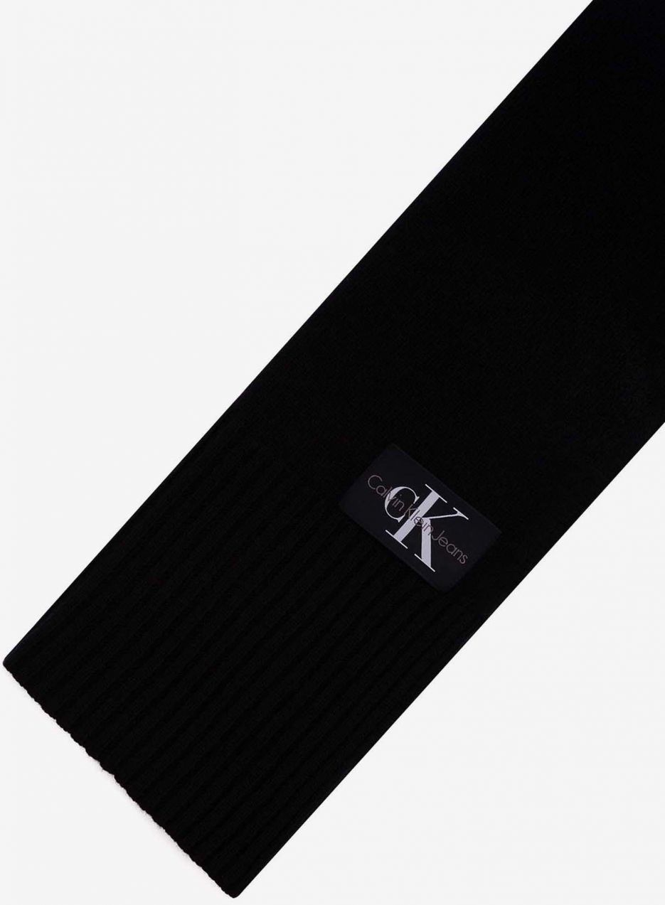 Čiapky, šály, rukavice pre mužov Calvin Klein - čierna