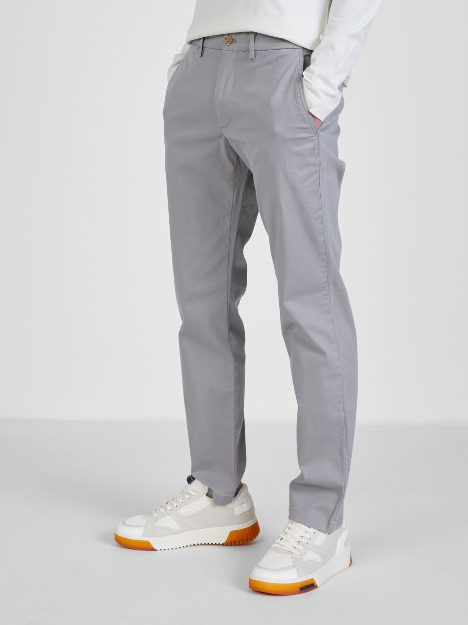 Svetlošedé pánske nohavice Tommy Hilfiger