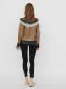 Hnedý vzorovaný sveter VERO MODA galéria
