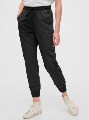 GAP čierne nohavice Ribbed Joggers