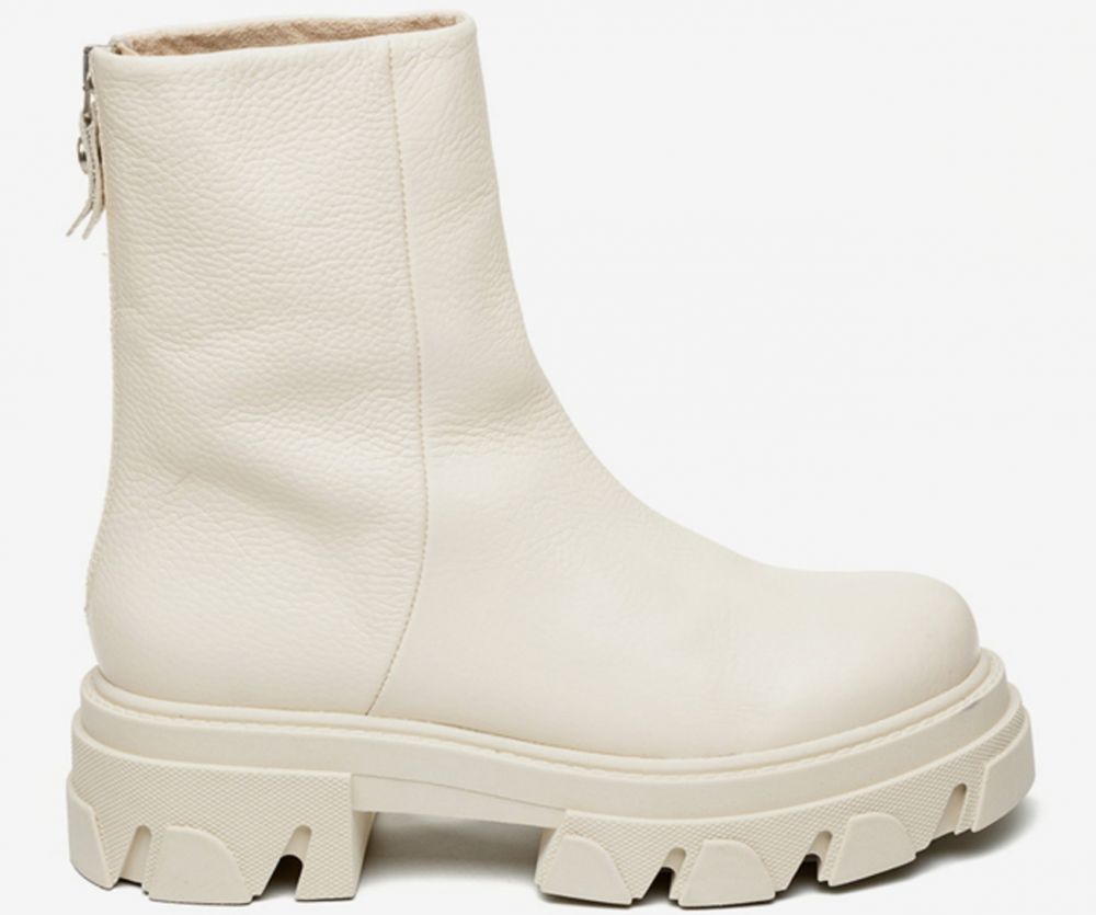 Maryann Členková obuv Steve Madden 
